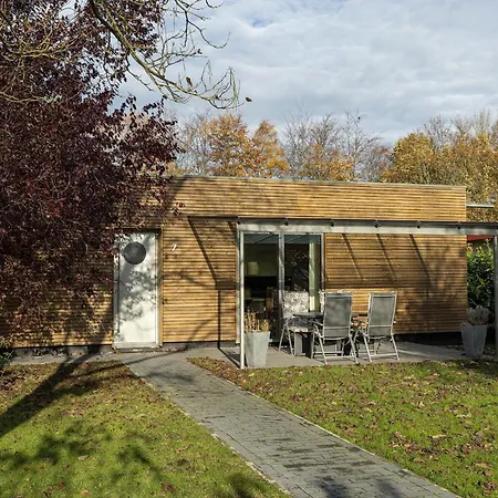 Haus Hanseatenweg 7 Semesterbostad Lenste